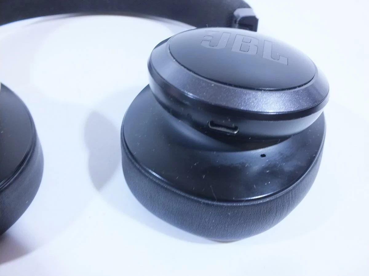 sluchawki-jbl-live-660nc-ean-gtin-5902837016511