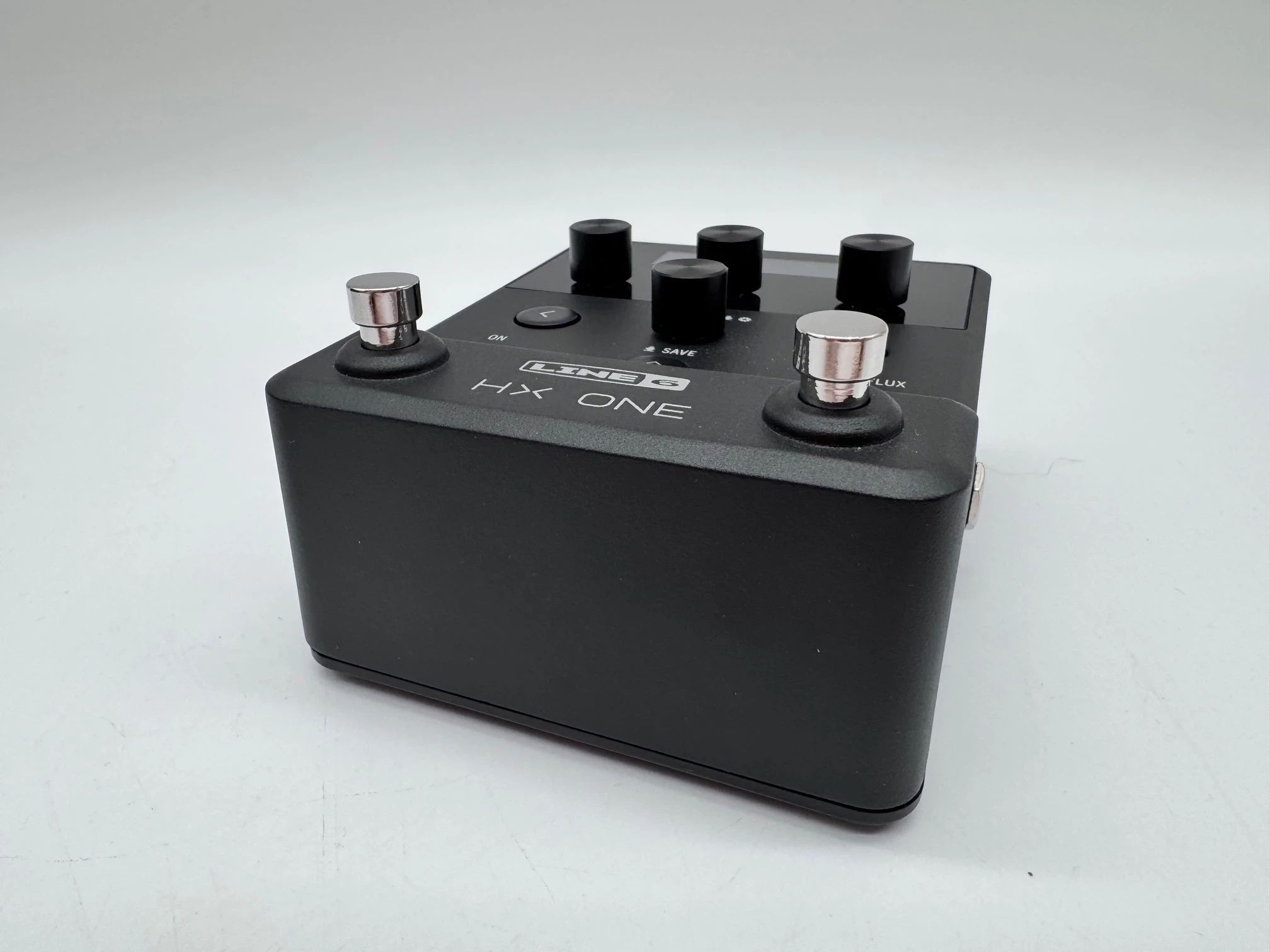 multiefekt-gitarowy-do-gitary-elektrycznej-line6-hx-one-kpl-gw-stan-11323-2