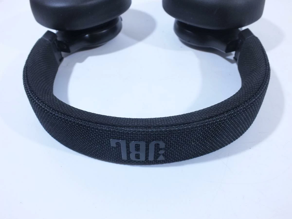 sluchawki-jbl-live-660nc-transmisja-sygnalu-203713-217785