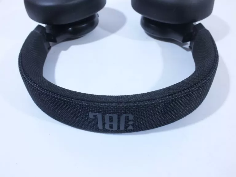 sluchawki-jbl-live-660nc-transmisja-sygnalu-203713-217785