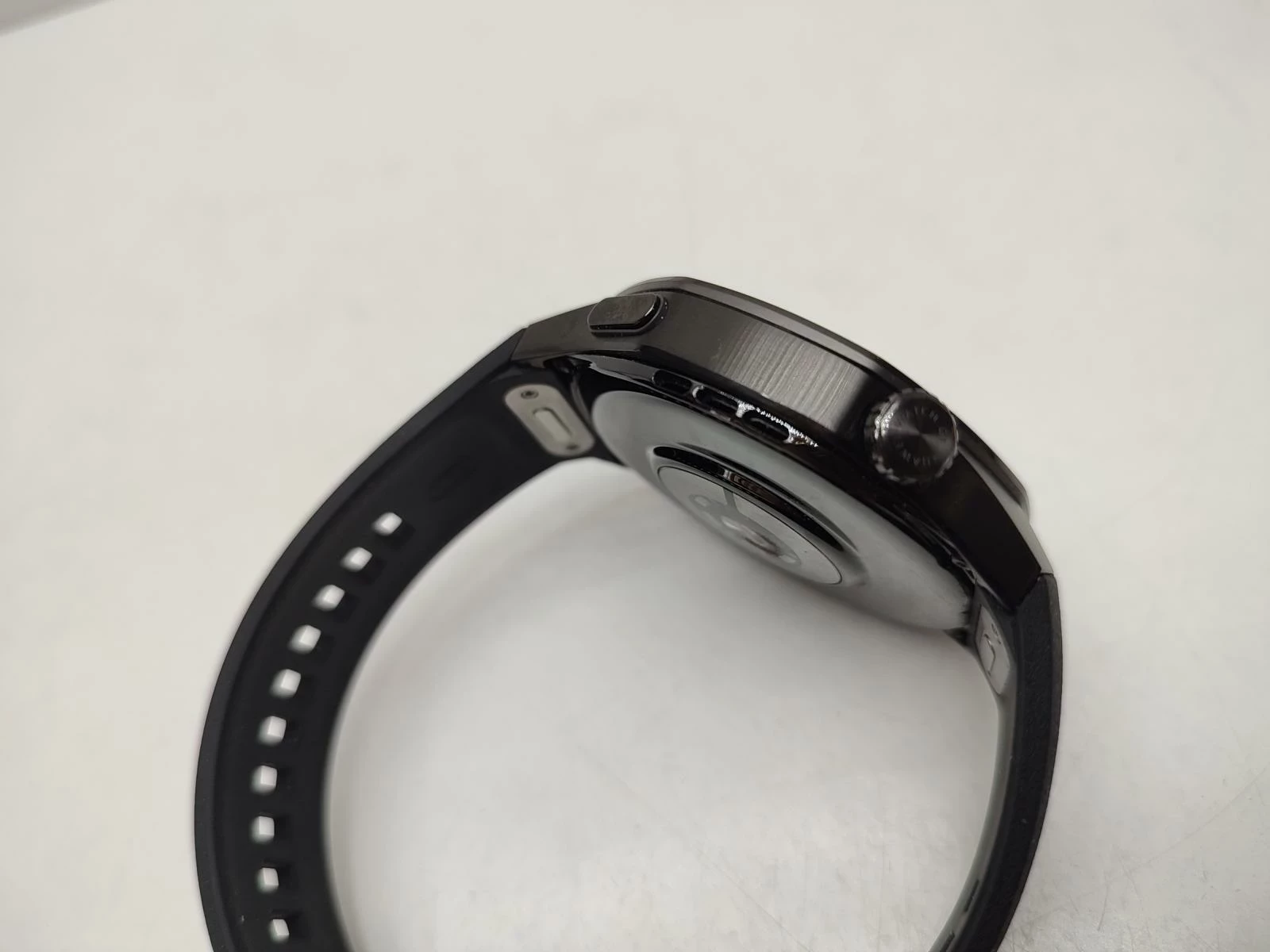 smartwatch-huawei-watch-gt-5-pro-z-ladowarka-w-pudelku-marka-248811-1131527