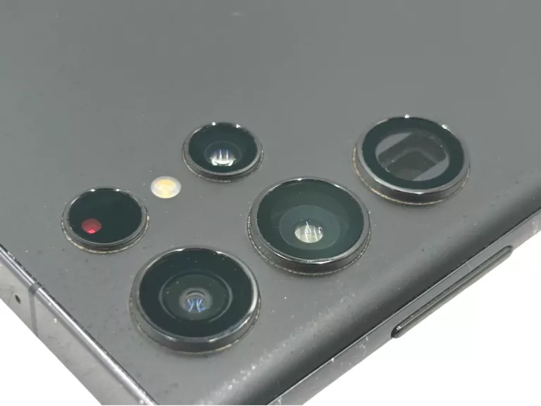 telefon-samsung-galaxy-s22-ultra-5g-8128gb-68-120-hz-5000mah-czarny-przekatna-ekranu-680