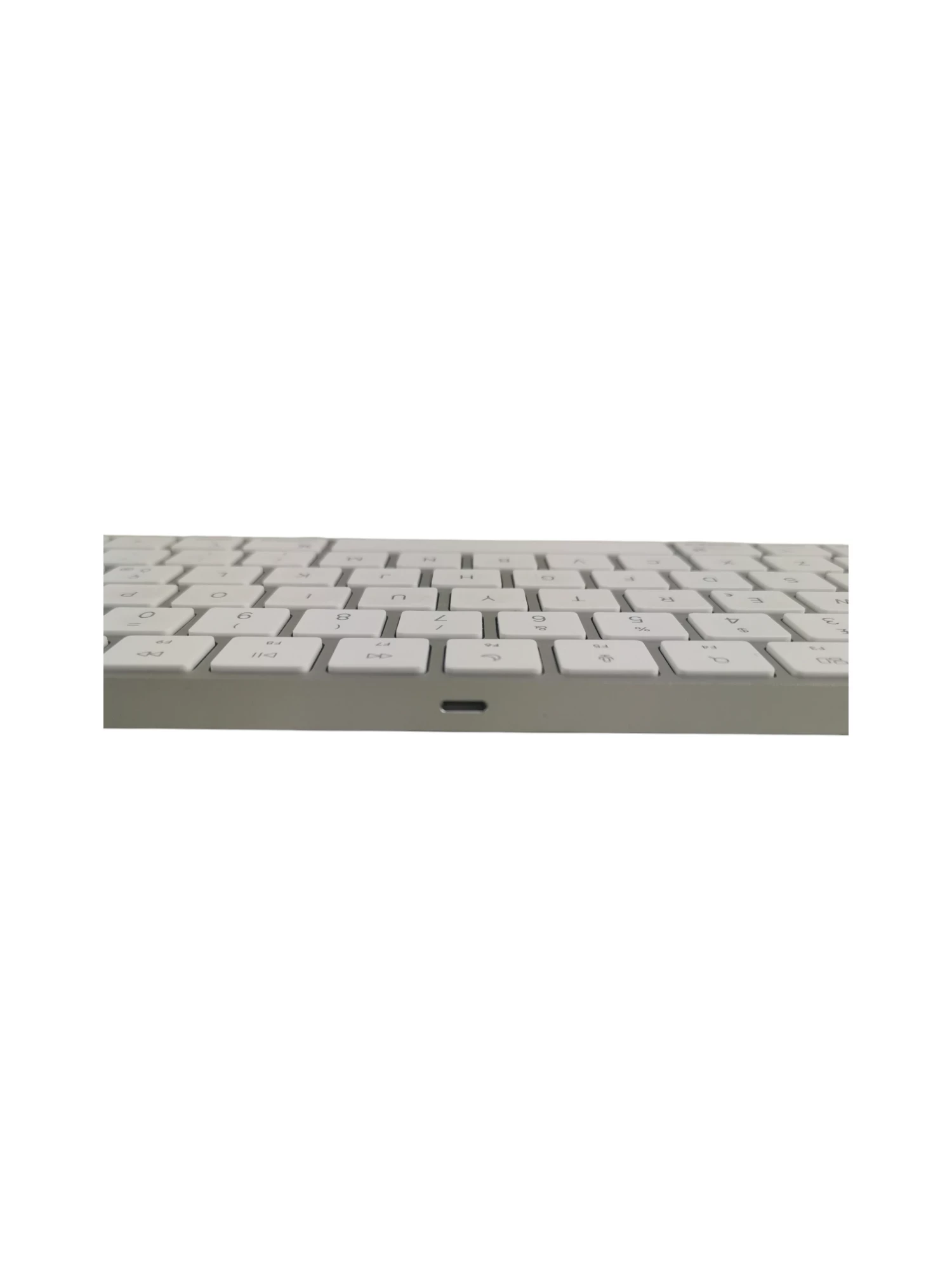 klawiatura-bezprzewodowa-apple-magic-keyboard-a2450-model-magic-keyboard-a2450