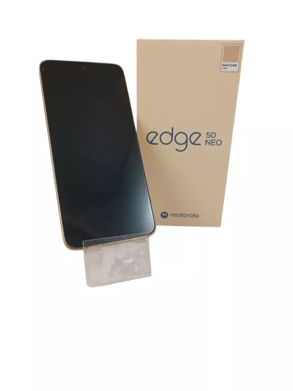 telefon-motorola-edge-50-neo-przechodnia-1-przasnysz