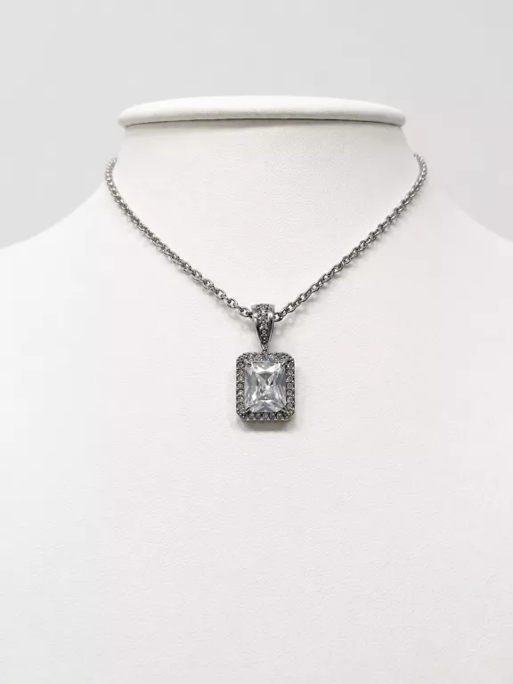 cudowna-celebrytka-naszyjnik-ze-krysztalem-blueberry-cp-20456-kamien-17088-4194304