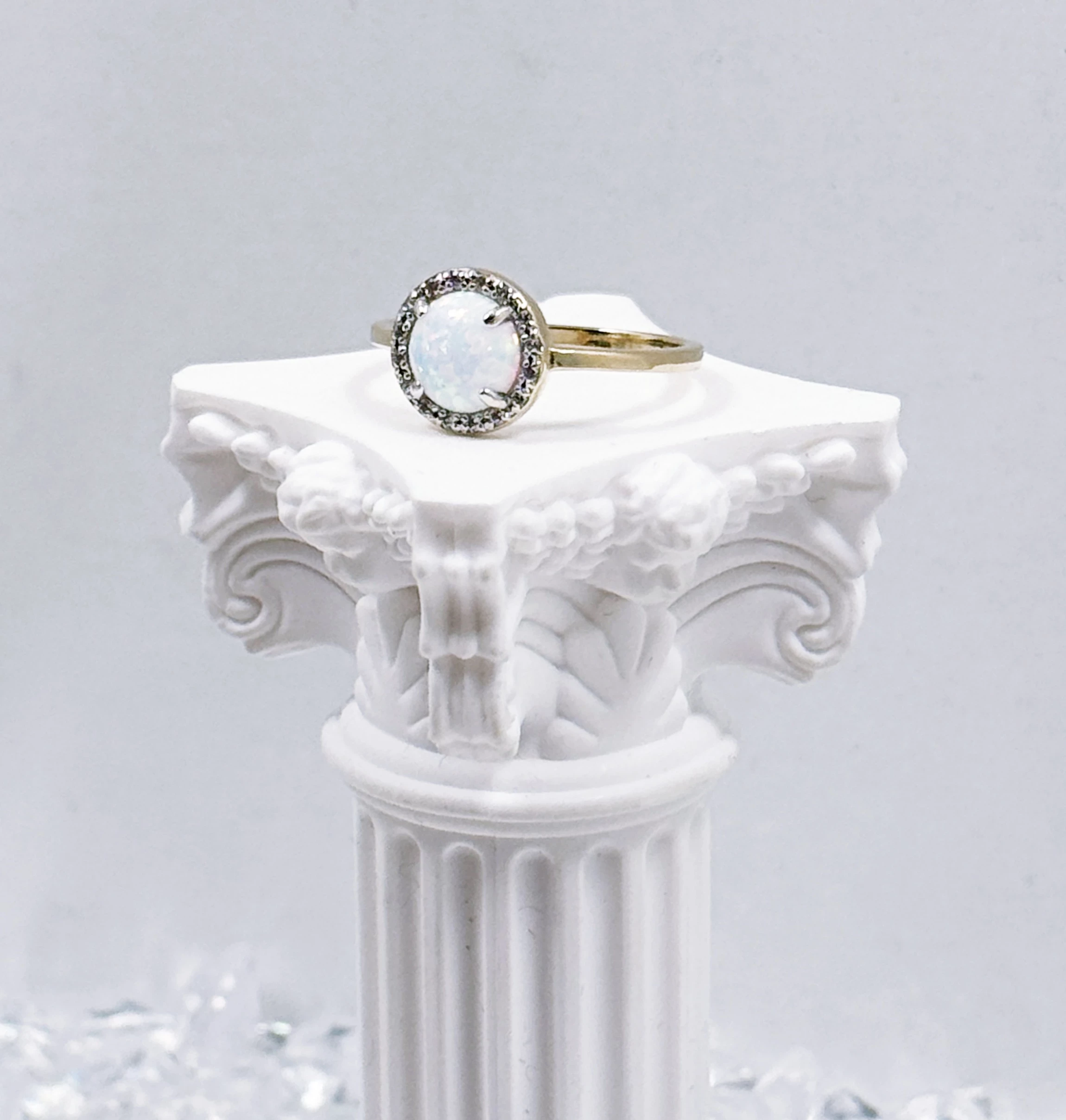 sliczny-zloty-pierscionek-z-kamieniem-14-karatowy-r13-rodzaj-2205-2