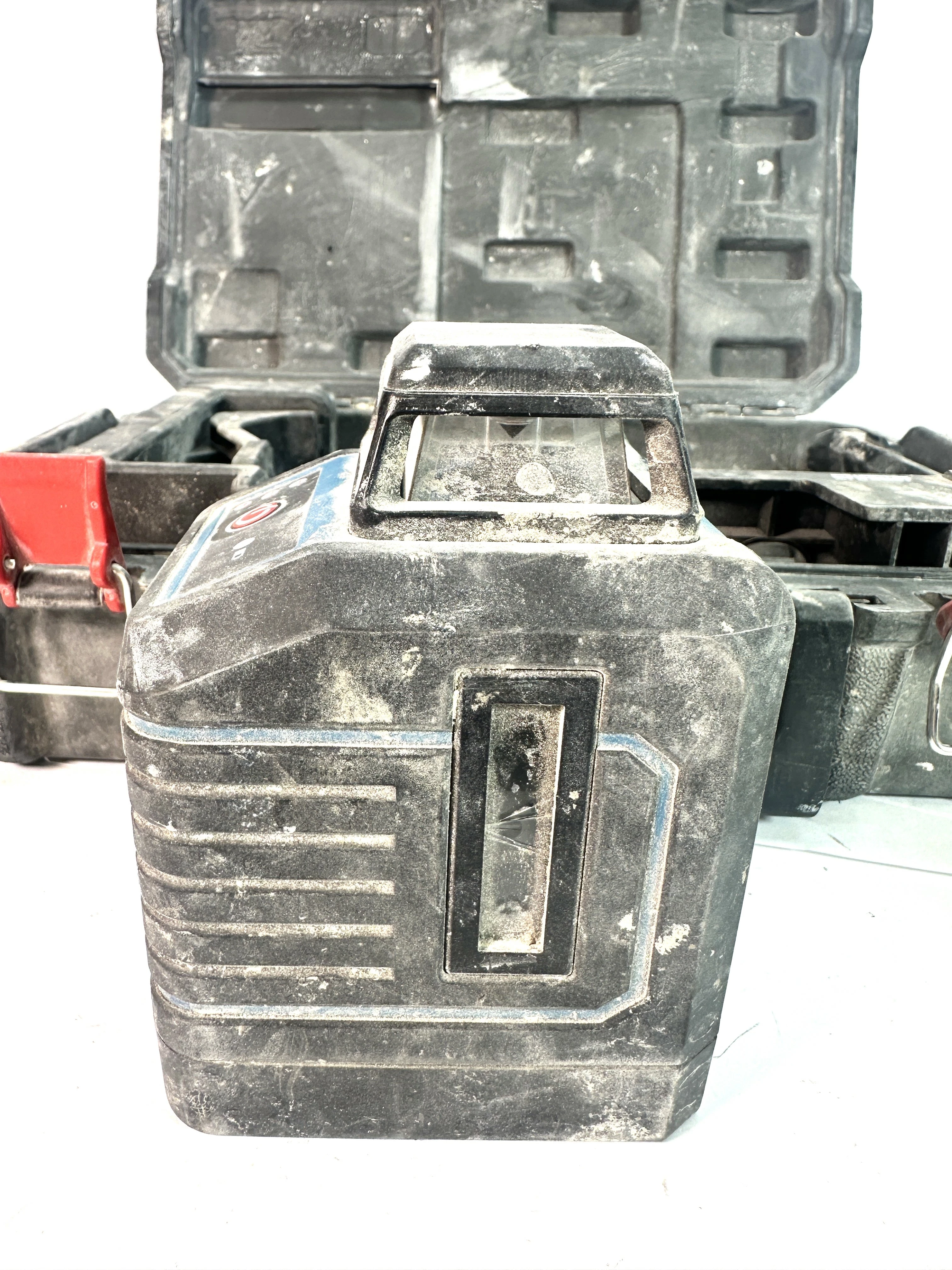 laser-krzyzowy-erbauer-20-m-plac-zwyciestwa-1u8-szczecin