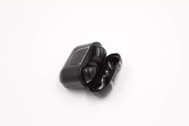 sluchawki-bezprzewode-douszne-jak-nowe-tws-k06-stan-11323-2