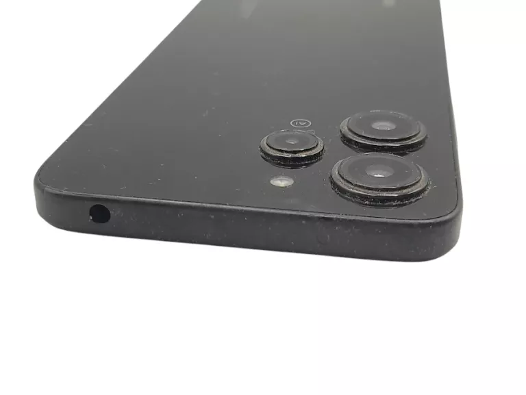 xiaomi-redmi-12-4128gb-zadbany-przekatna-ekranu-679