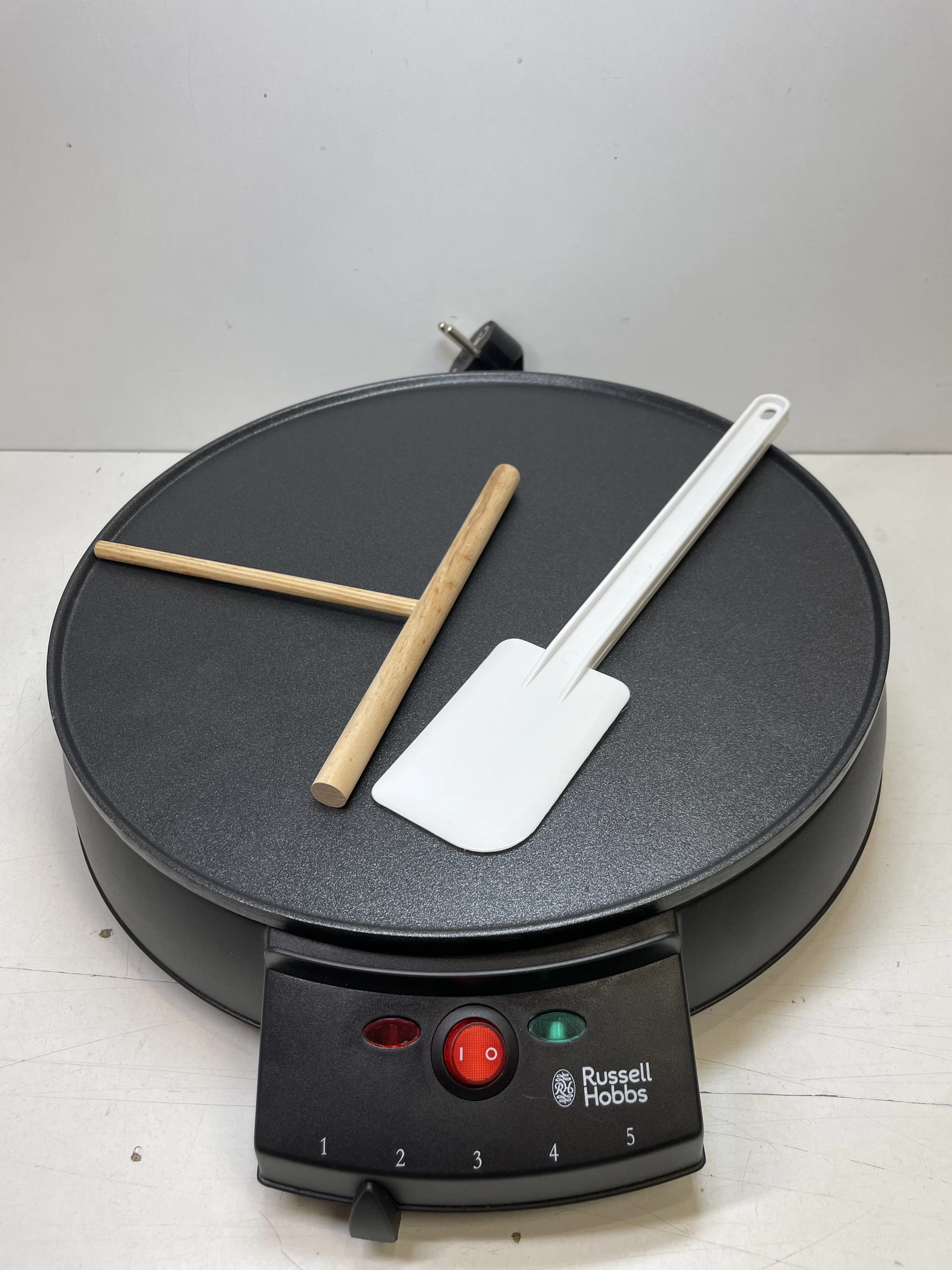 nalesnikarka-russell-hobbs-20922-56-osiedle-centrum-d1-krakow