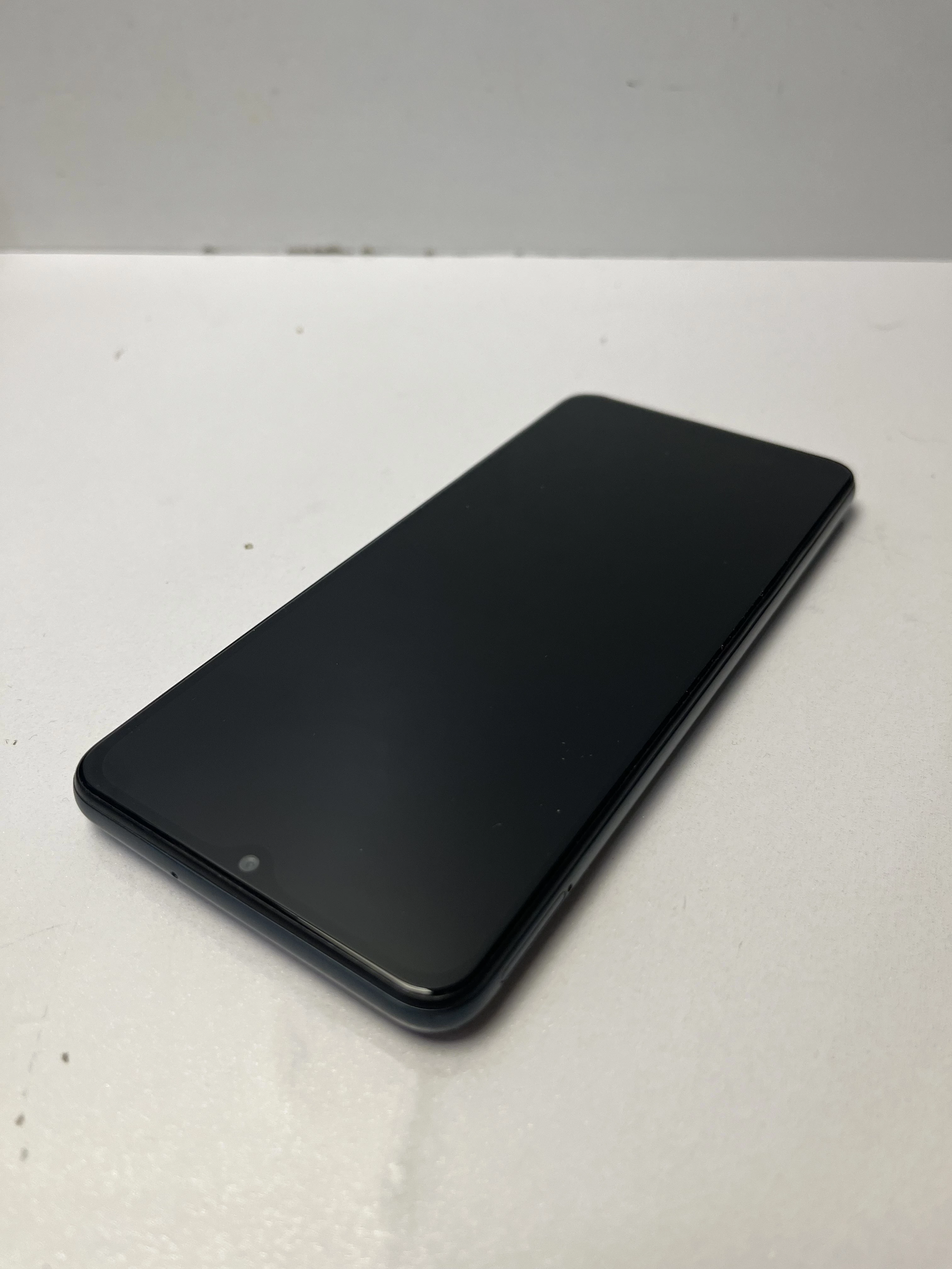 telefon-samsung-galaxy-m12-464gb-pojemnosc-akumulatora-5000