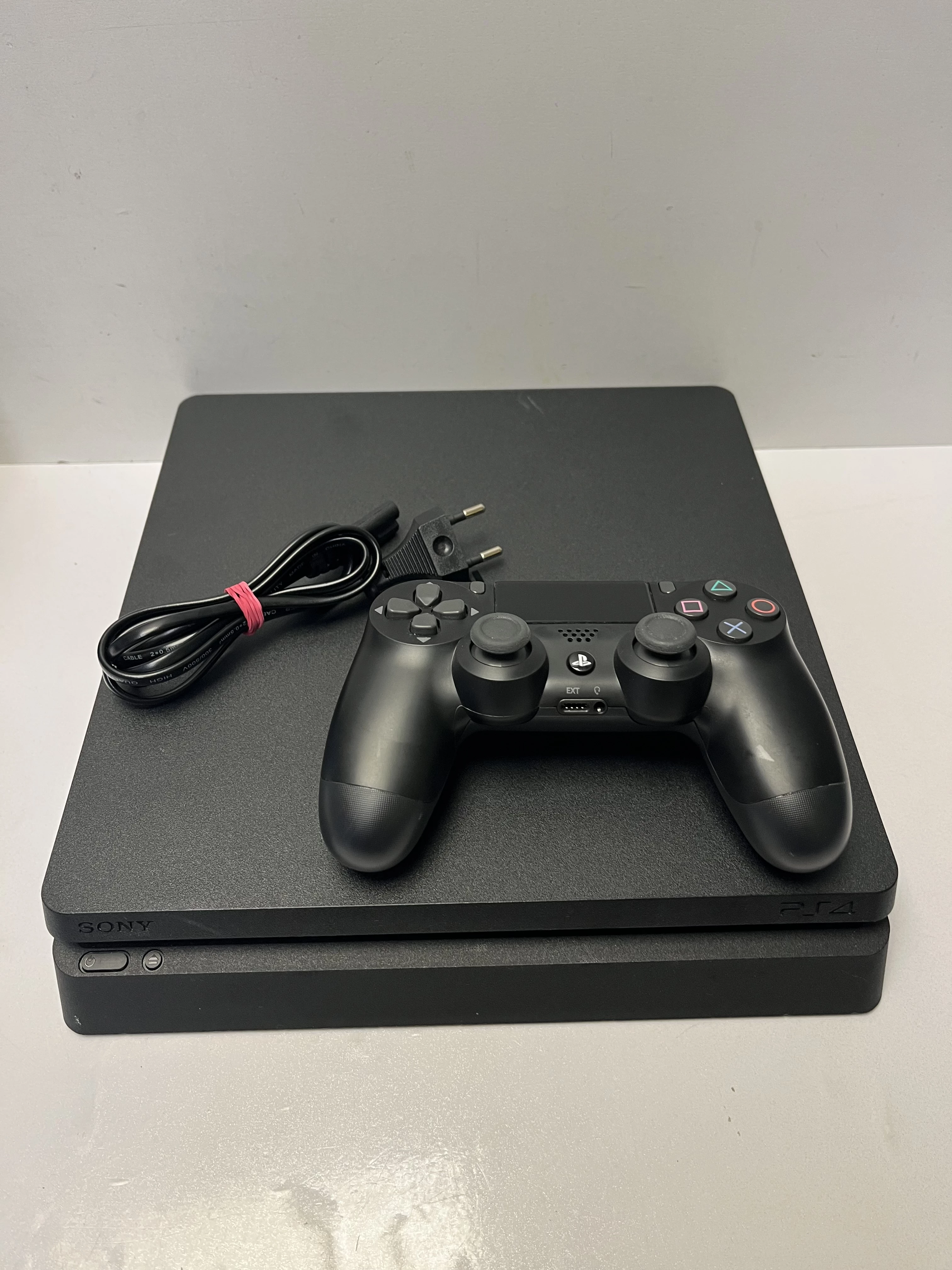 konsola-sony-playstation-5-ps4-slim-500gb-osiedle-teatralne-3u15-krakow