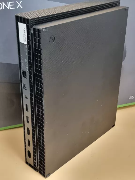 konsola-microsoft-xbox-one-x-1tb-gry-w-zestawie-205998-225570