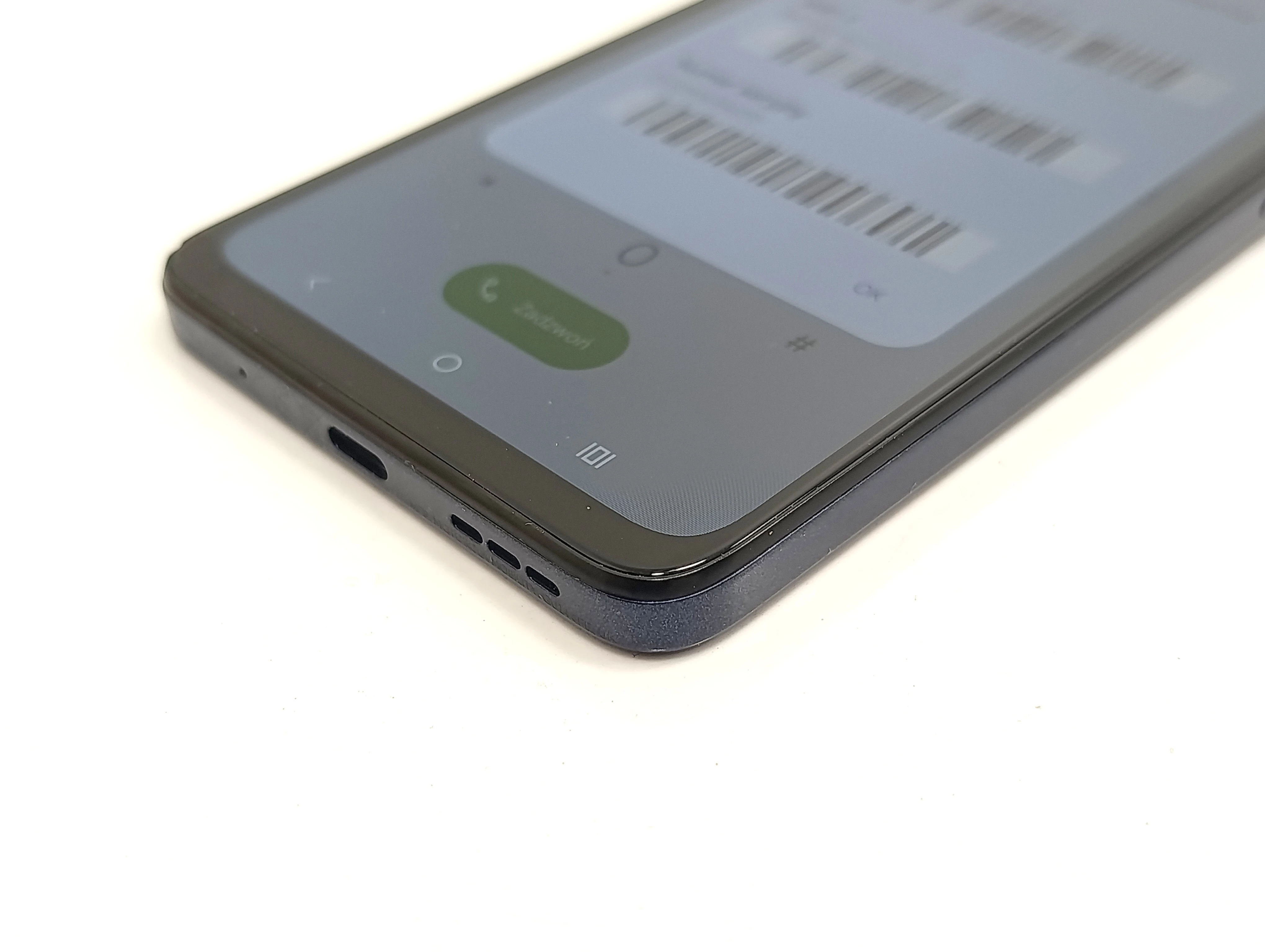 telefon-motorola-moto-e15-264gb-przekatna-ekranu-667