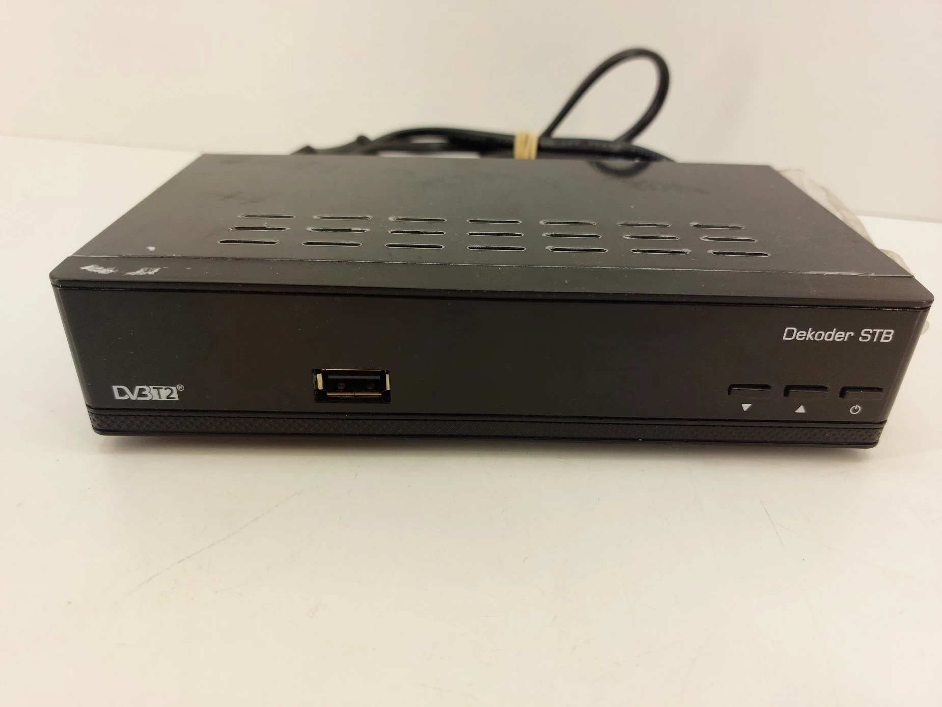 dekokder-dvbt2-pilot-skymaster-stan-11323-2