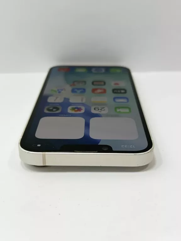 telefon-iphone-14-przekatna-ekranu-610
