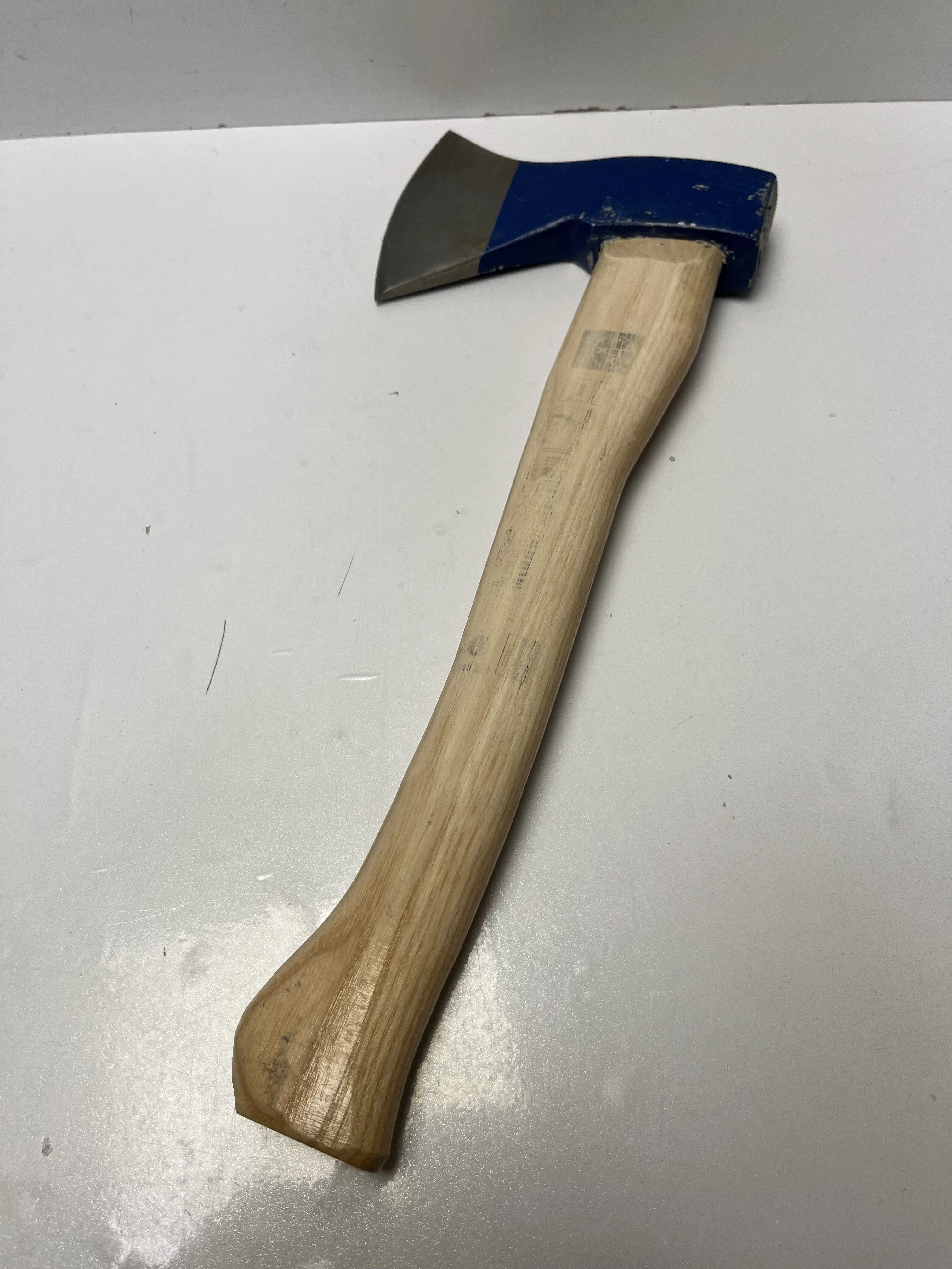 siekiera-lux-tools-ean-gtin-4048125681618