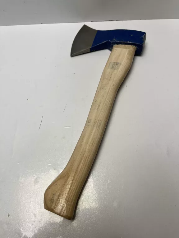 siekiera-lux-tools-ean-gtin-4048125681618