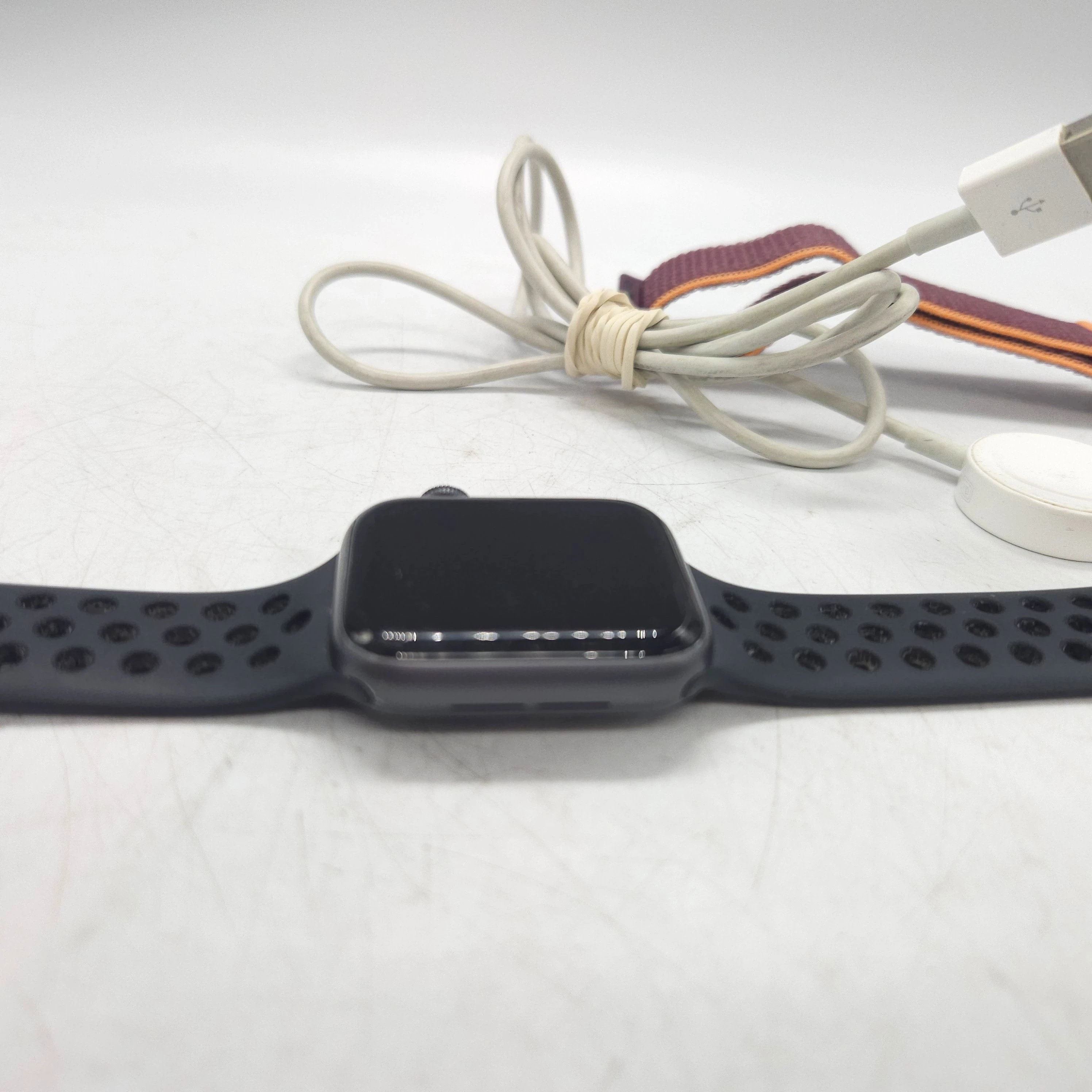 zegarek-applewatch-4-nike-model-249460-1730615
