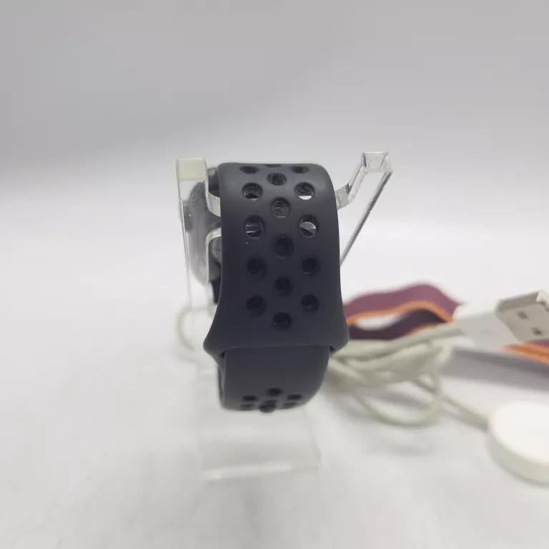 zegarek-applewatch-4-nike-stan-11323-2