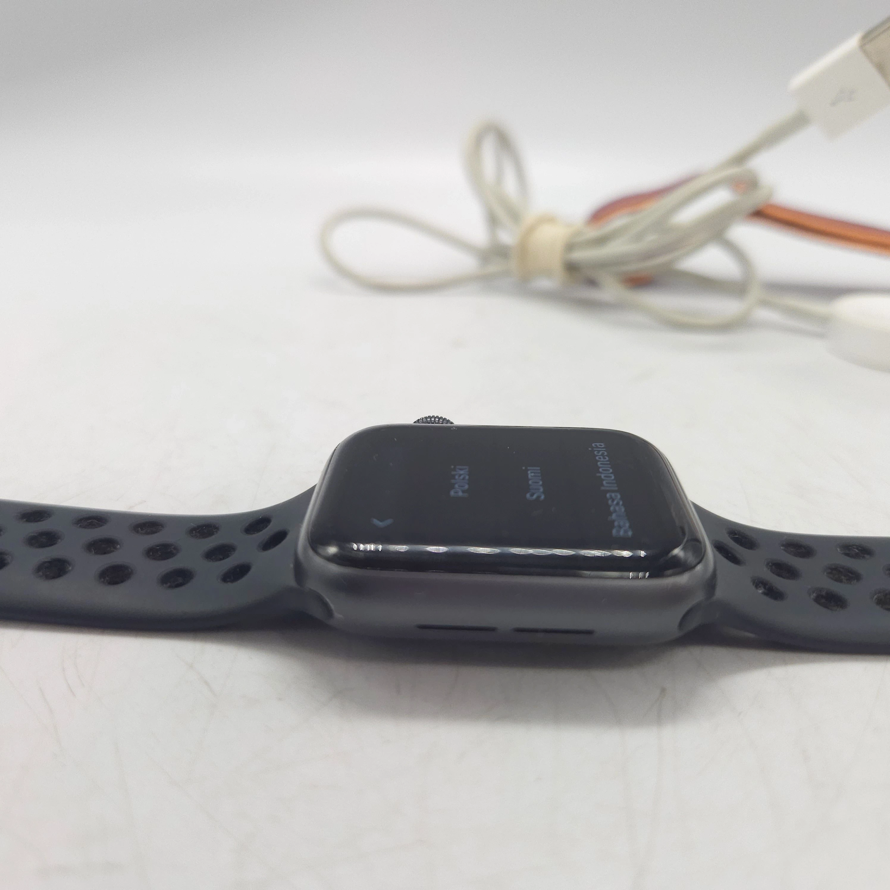 zegarek-applewatch-4-nike-wysokosc-koperty-4000