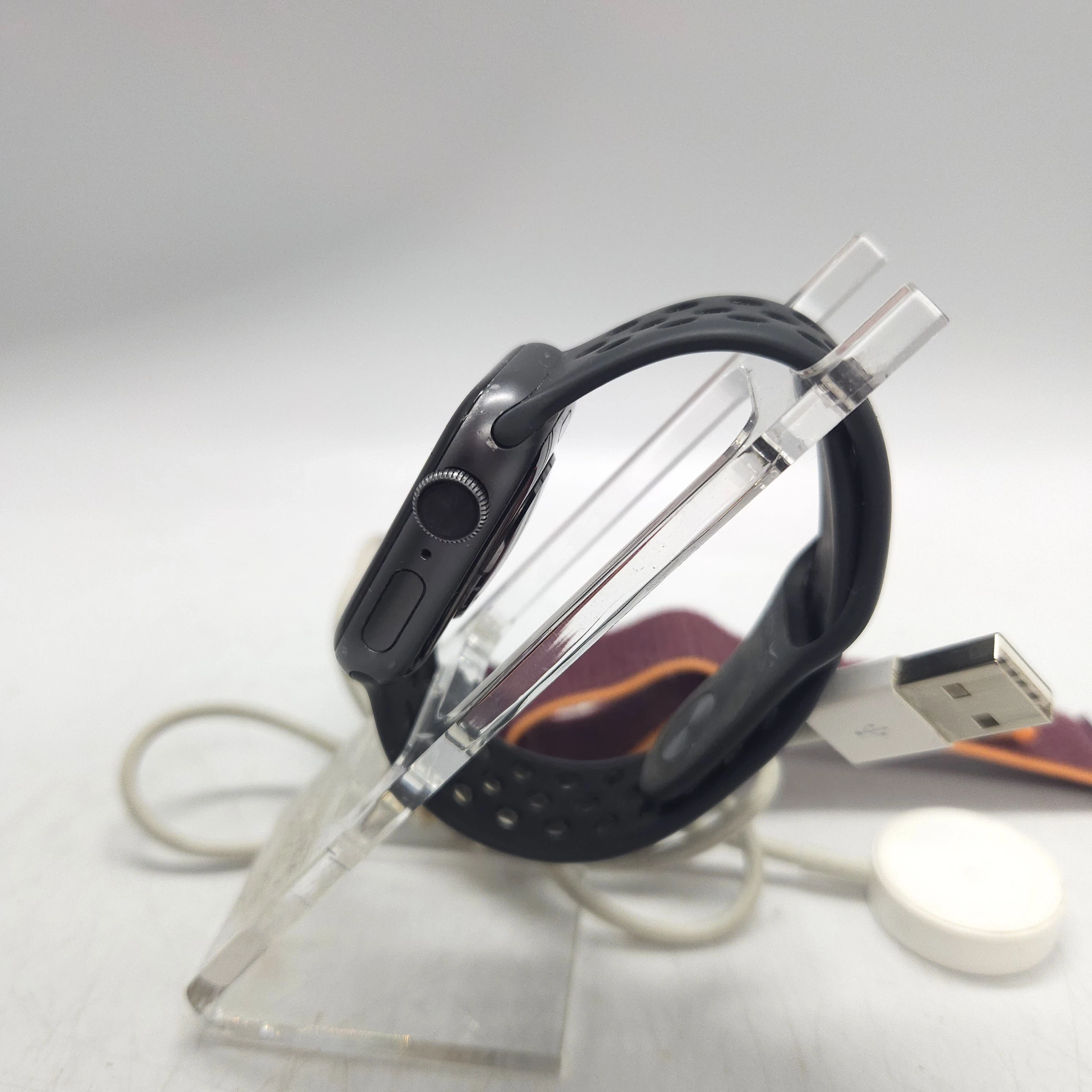 zegarek-applewatch-4-nike-ean-gtin-190198915641