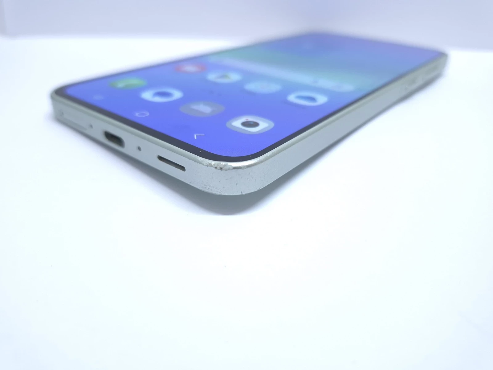 telefon-galaxy-a36-6128gb-typ-202685-212929