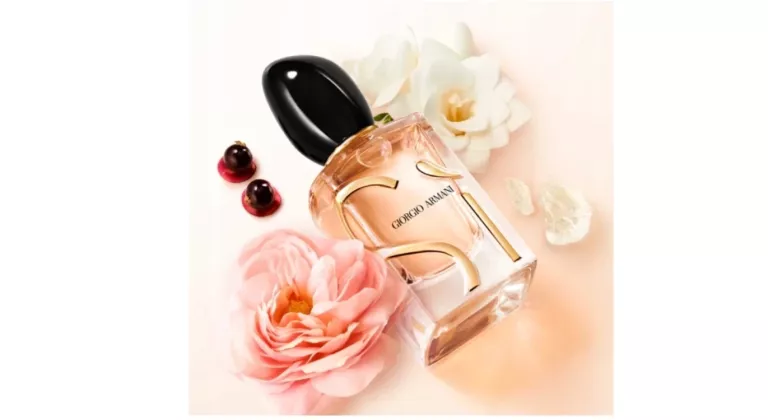 giorgio-armani-si-woda-perfumowana-kobieta-edp-50-ml-ean-gtin-3605521816580