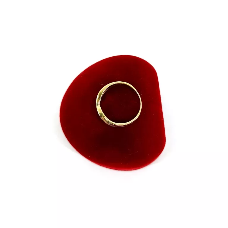 niezwykly-zloty-pierscionek-z-diamentem-182g-r9-kamien-17088-8388608