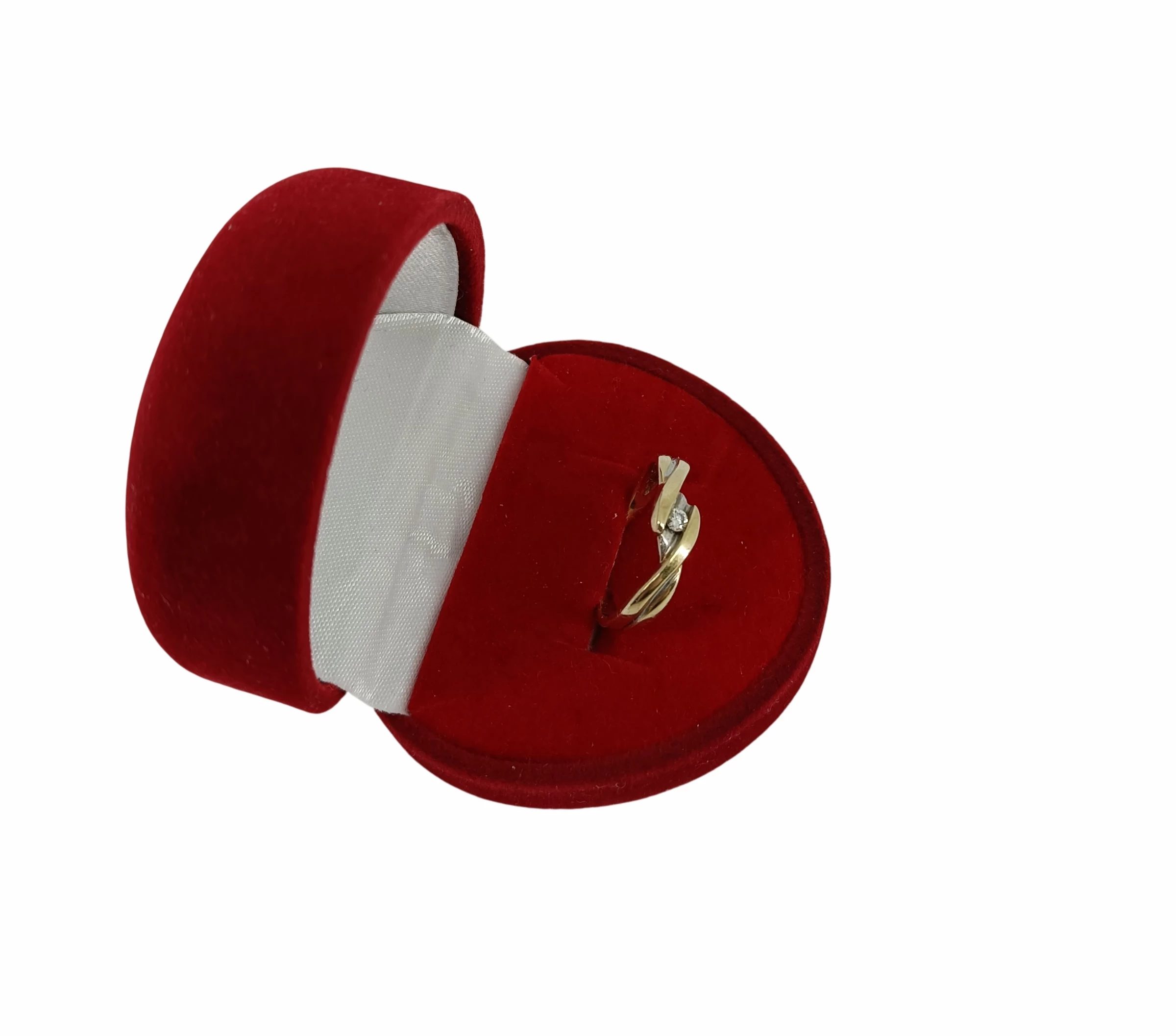 niezwykly-zloty-pierscionek-z-diamentem-182g-r9-rodzaj-2205-2