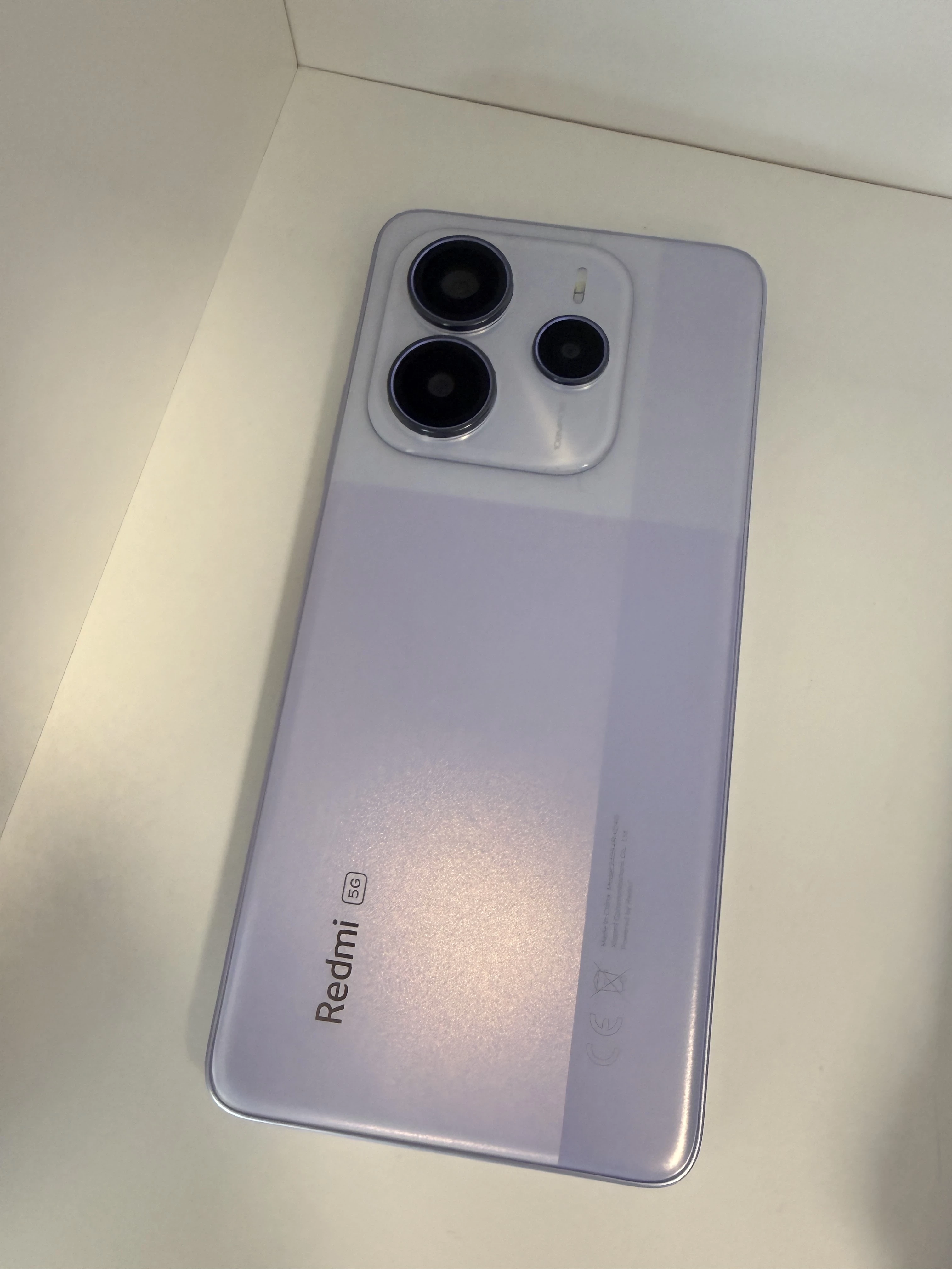 telefon-redmi-note-14-przekatna-ekranu-667