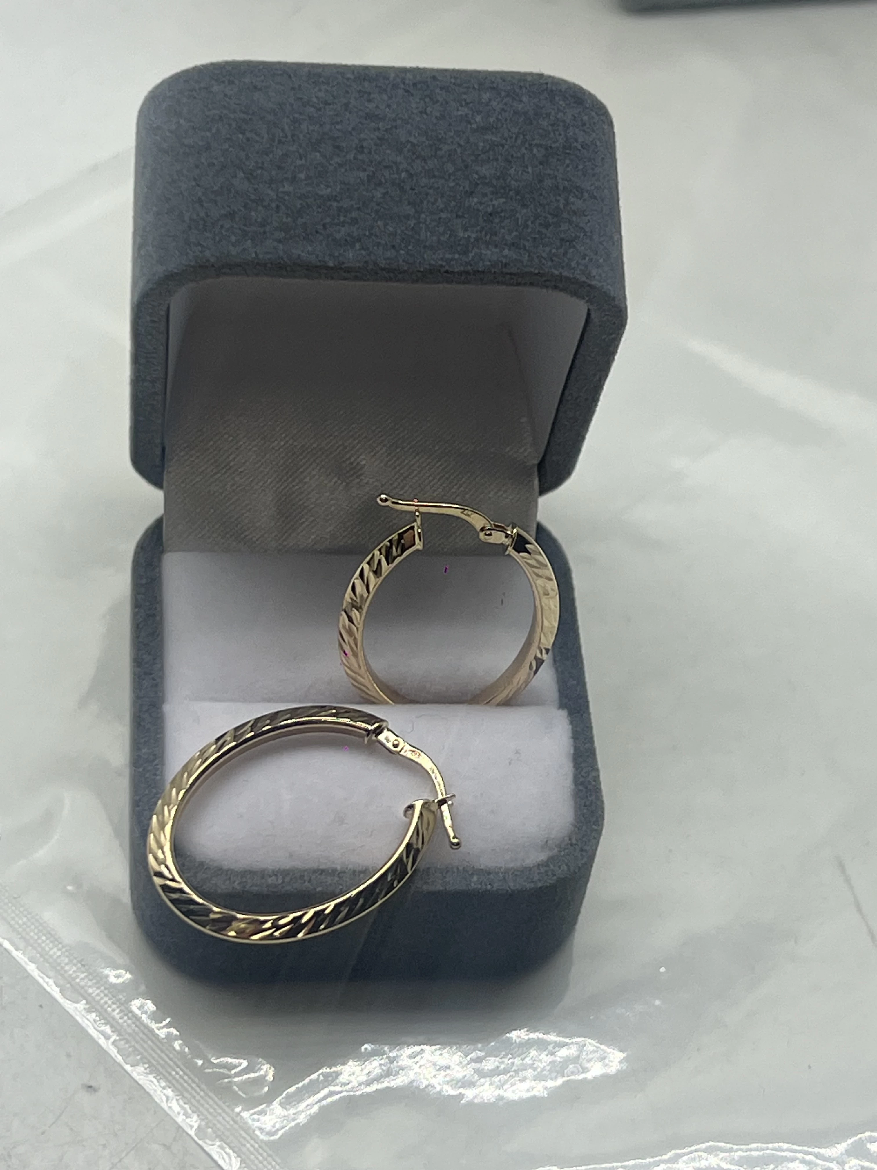 zloto-owalne-kolczyki-damskie-proba-585-owal-25cm-material-15835-2