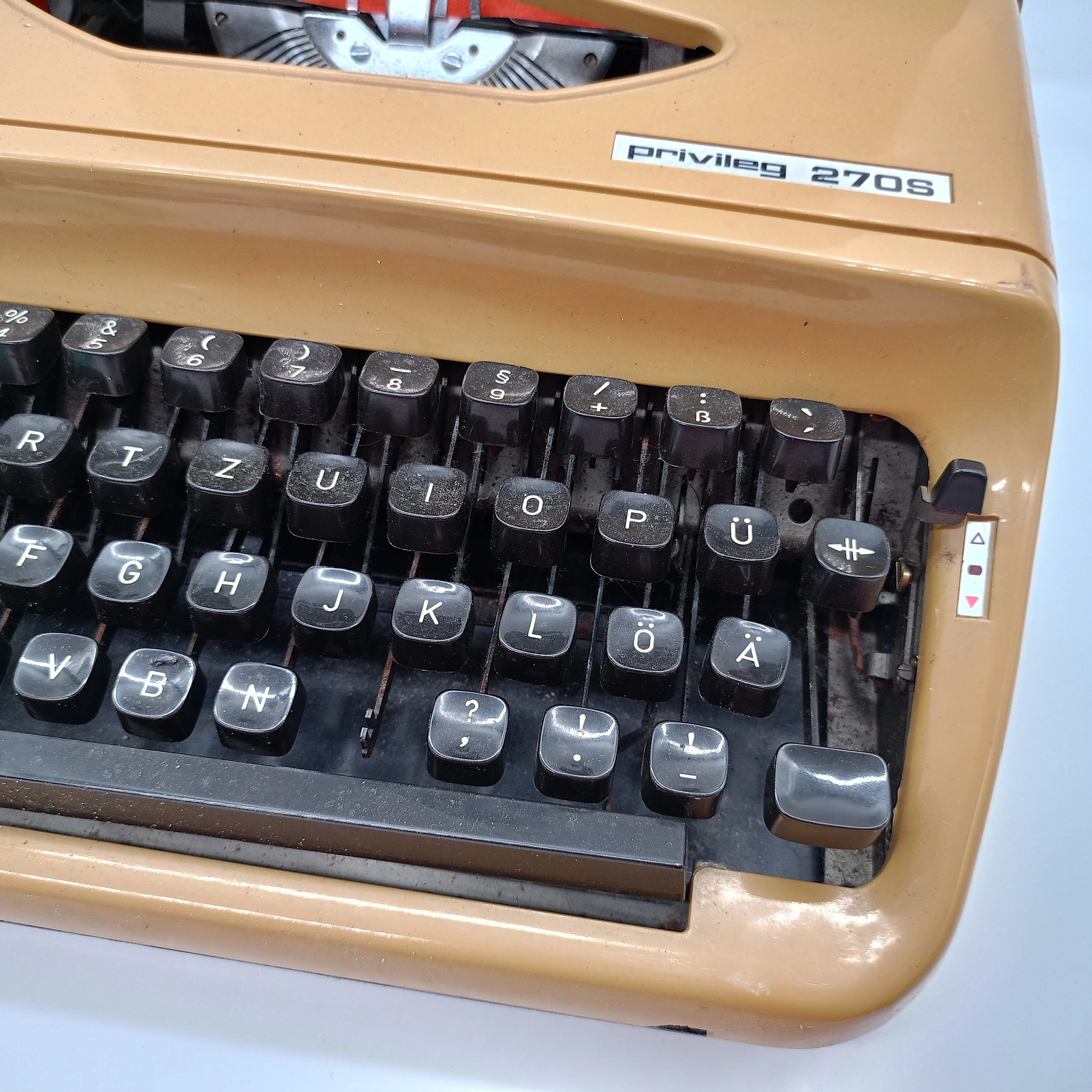 stara-maszyna-do-pisania-privileg-270s-marka-248811-1953497