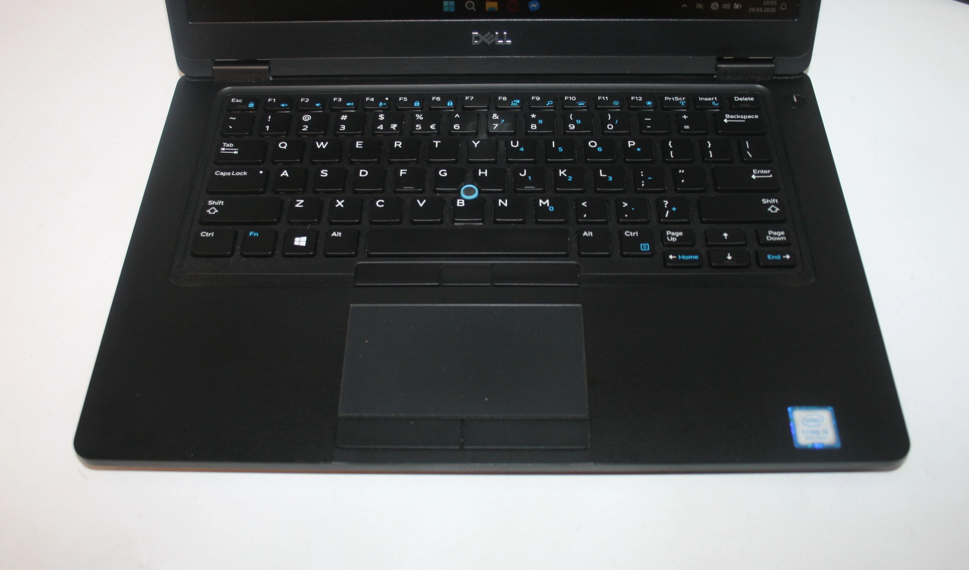 laptop-dell-latitude-5490-win-11-16gb-256-gb-core-i5-ean-gtin-5901397646503