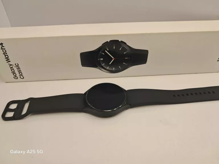 smartwatch-samsung-watch-4-classic-barlickiego-47-kutno