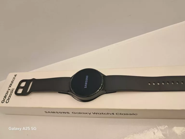 smartwatch-samsung-watch-4-classic-stan-11323-2