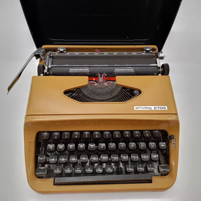 stara-maszyna-do-pisania-privileg-270s-stan-11323-2