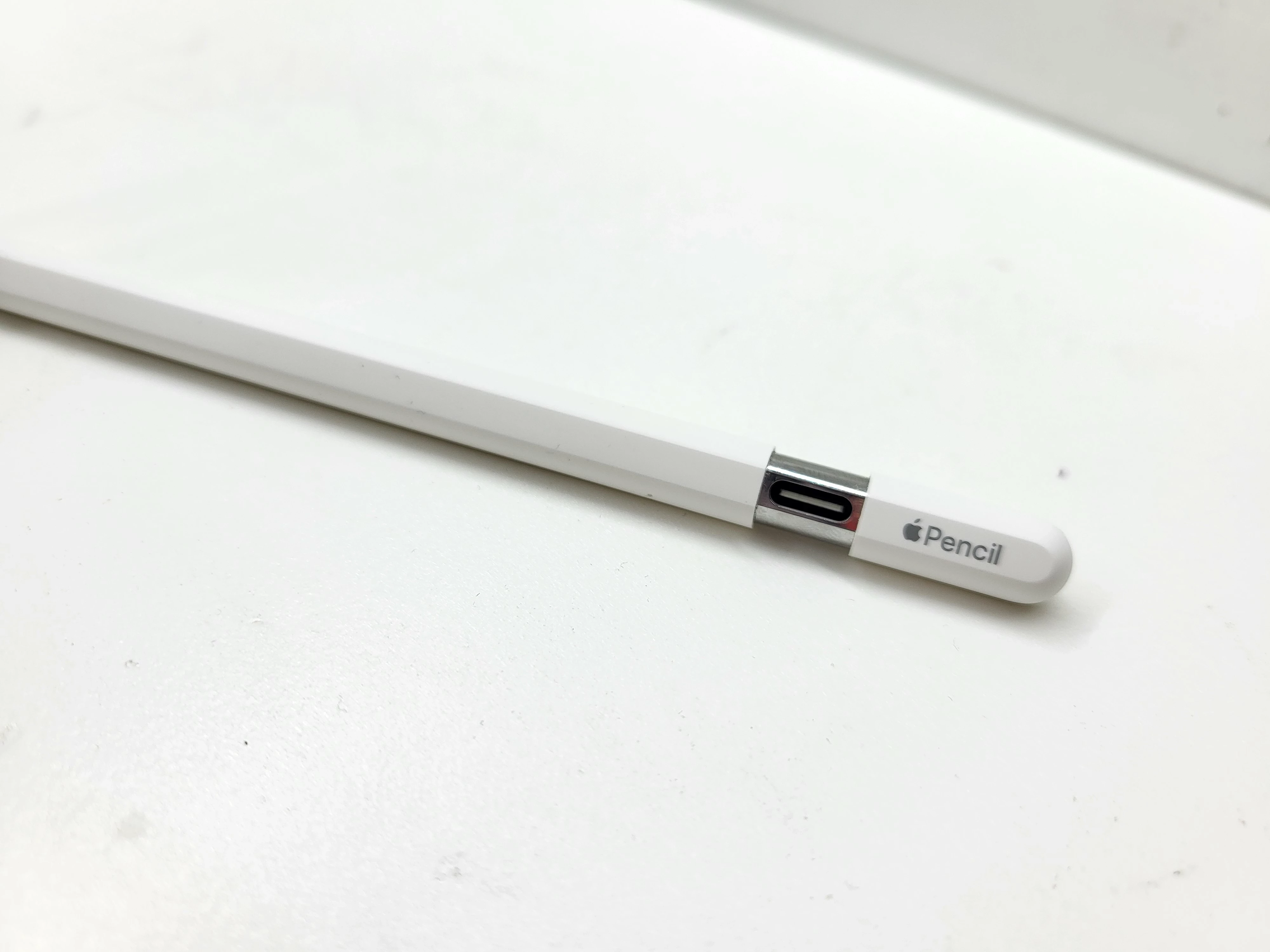 apple-pencil-a3085-gw-09032026-dedykowana-marka-246489-595453