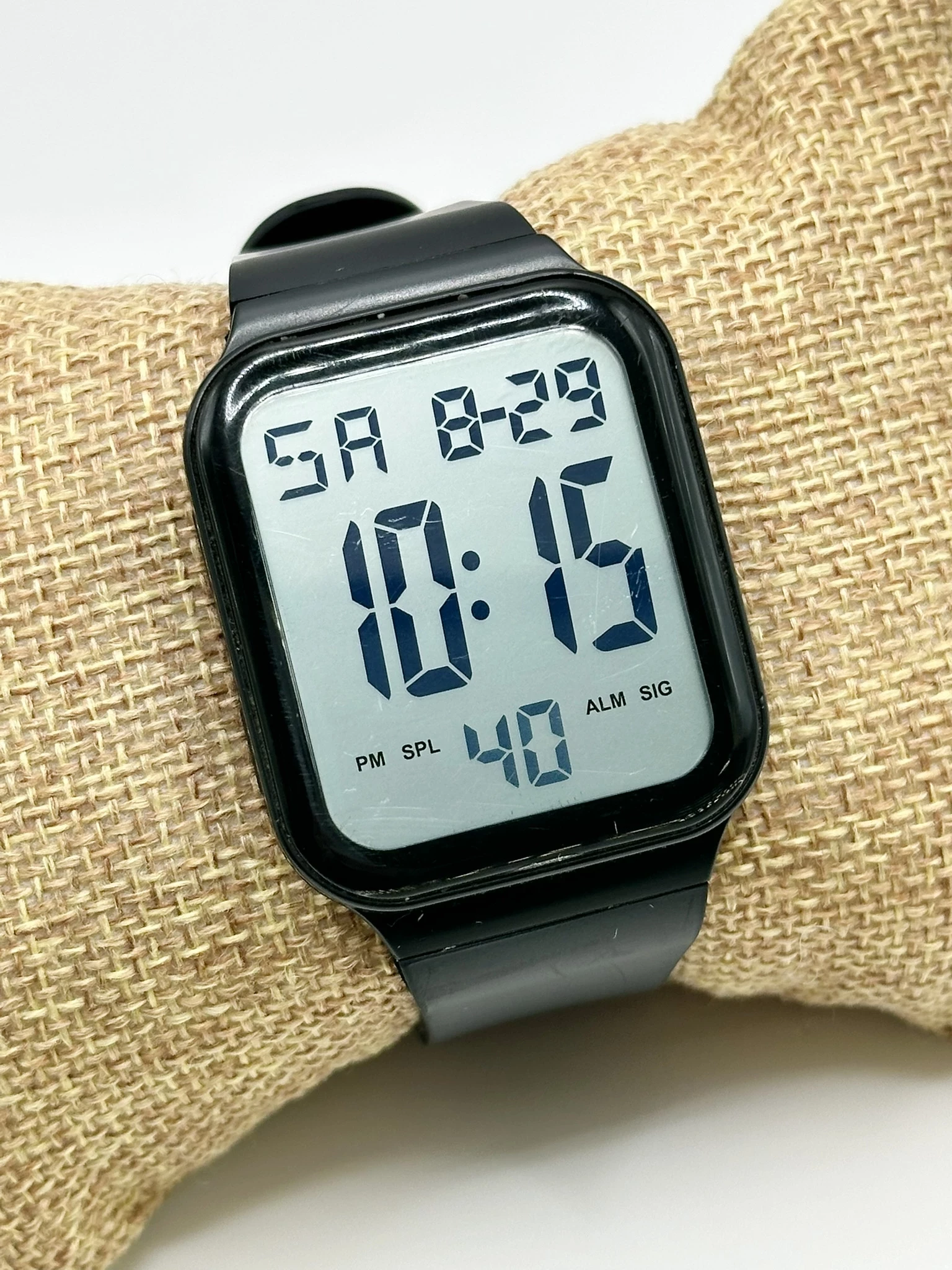 zegarek-cyfrowy-anko-active-watch-czarny-unisex-digital-watch-niepodleglosci-18-wschowa-kamp