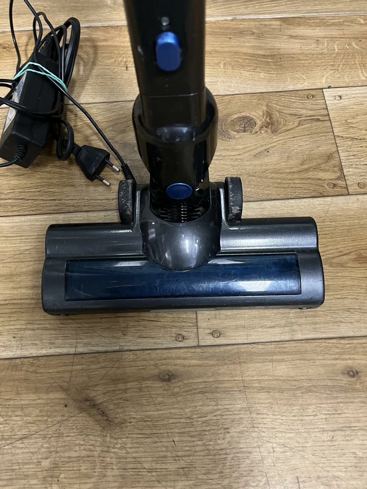 odkurzacz-pionowy-qilive-q5824-kolor-dominujacy-129357-3