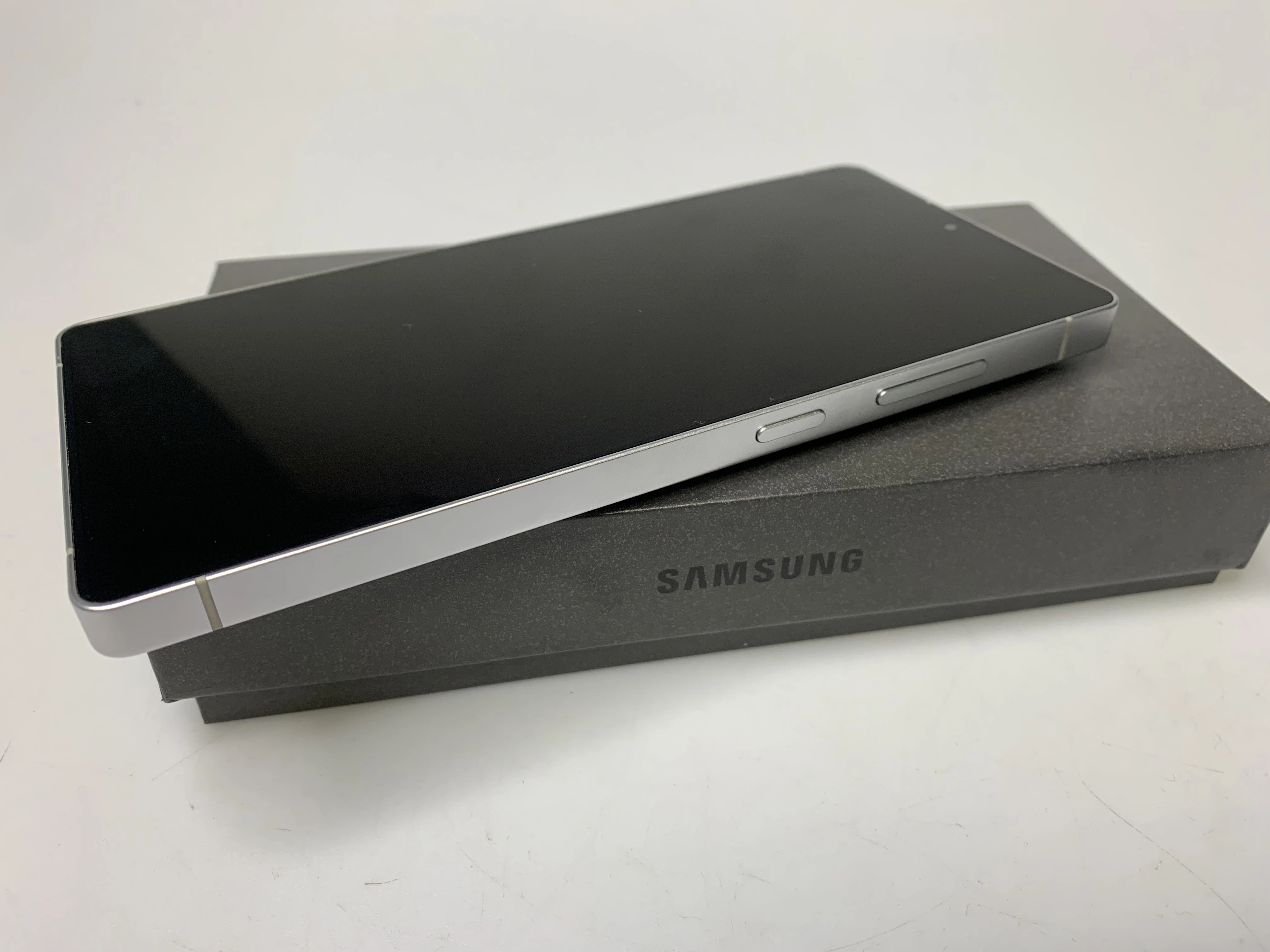 telefon-samsung-galaxy-s25-ultra-komplet-12256gb-stan-11323-2