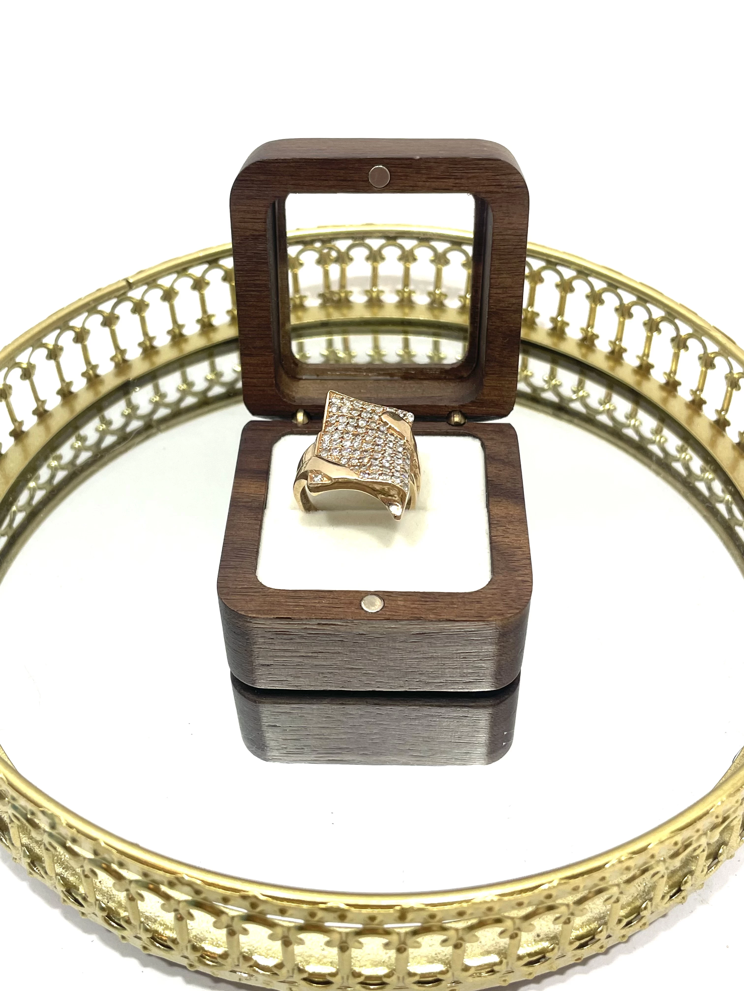 piekny-pierscionek-984g-r23-585-parkowa-8d-lubin