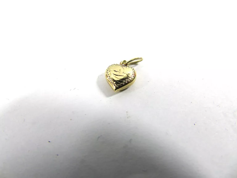 zakochana-zlota-zawieszka-pr585-serduszko-stan-11323-253806