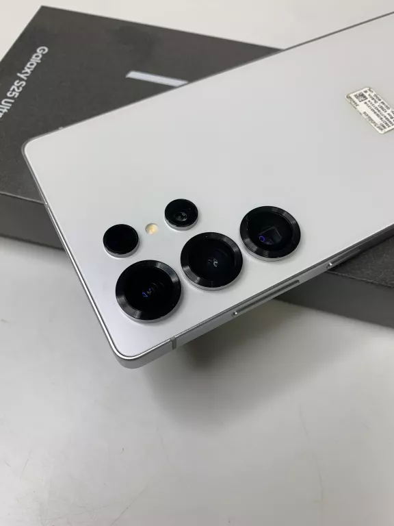 telefon-samsung-galaxy-s25-ultra-komplet-12256gb-pamiec-ram-202865-324301