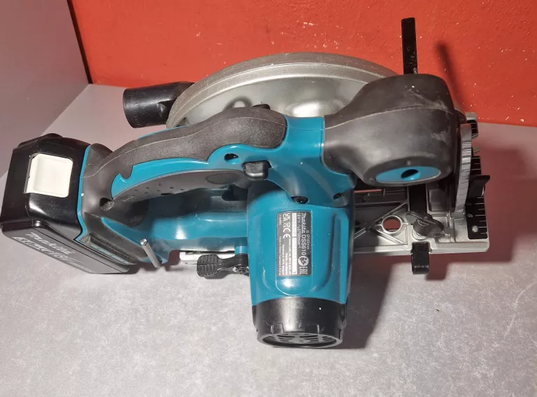 pila-tarczowa-makita-dss610aku-3ah-srednica-otworu-pily-2000