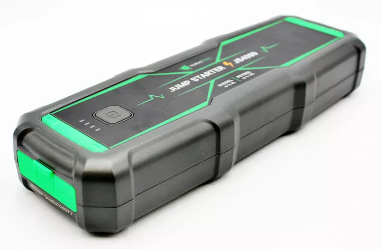 urzadzenie-do-rozruchu-akumulatora-navitel-js4000-ean-gtin-8594181746496