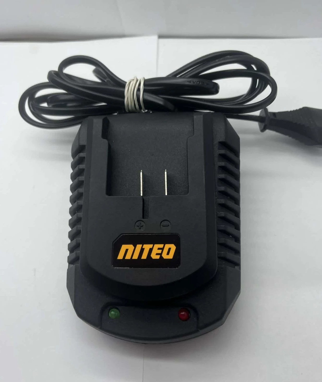 ladowarka-niteo-clv-2102400-240v-al-legionow-5030-lomza