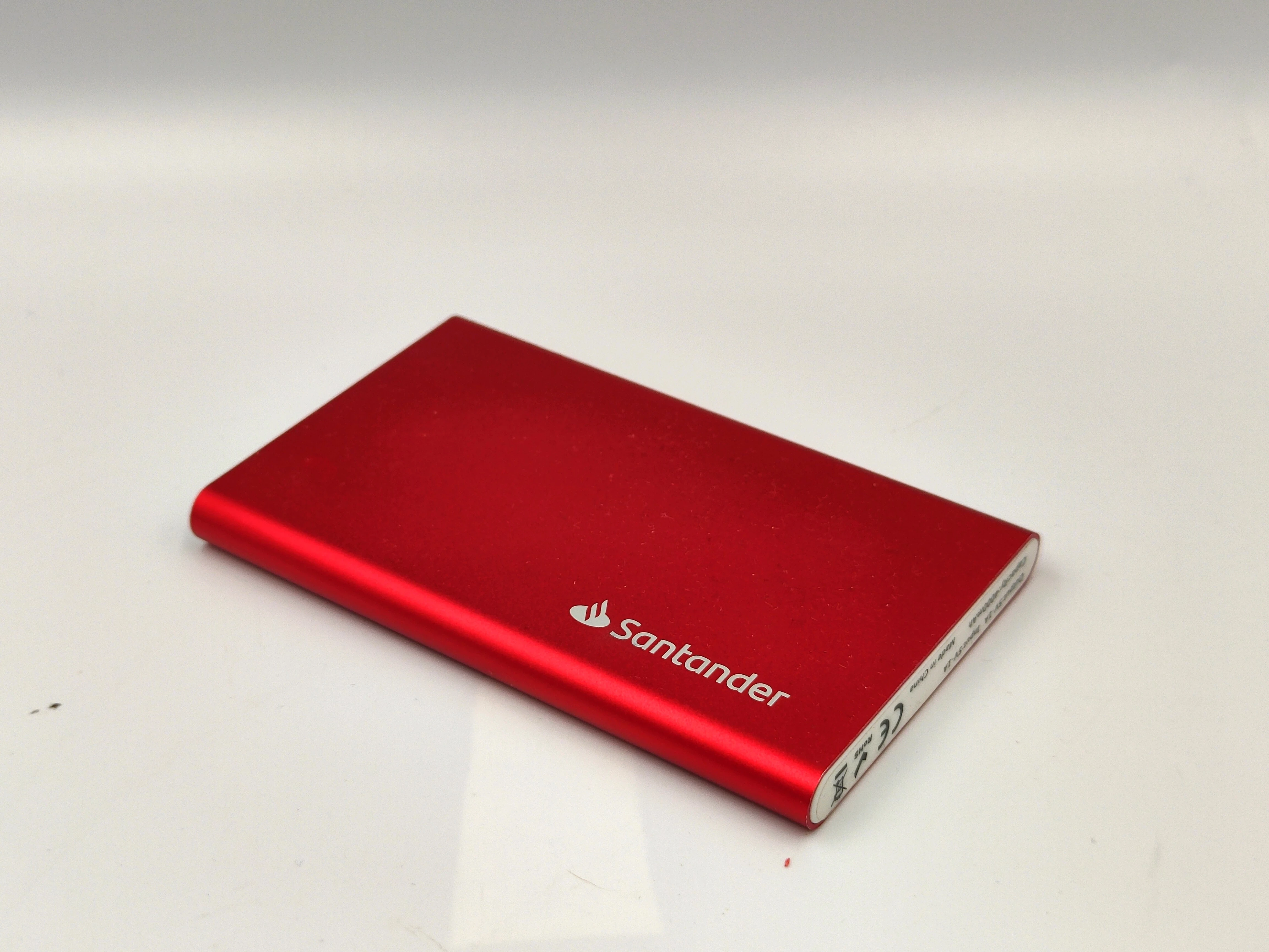 powerbank-czerwony-4000mah-ean-gtin-8719941069510