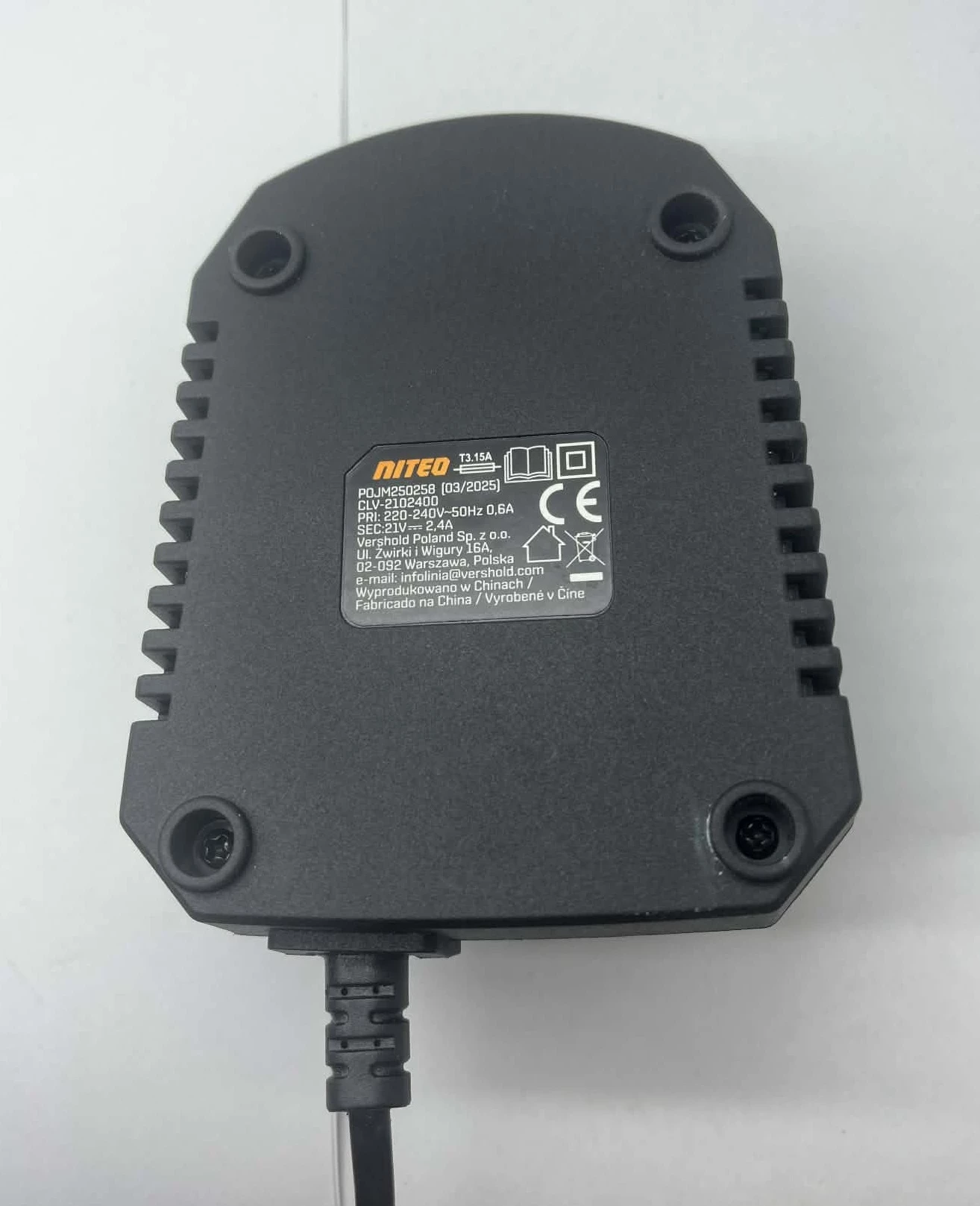 ladowarka-niteo-clv-2102400-240v-stan-11323-2