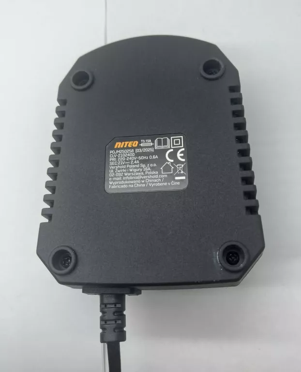 ladowarka-niteo-clv-2102400-240v-stan-11323-2